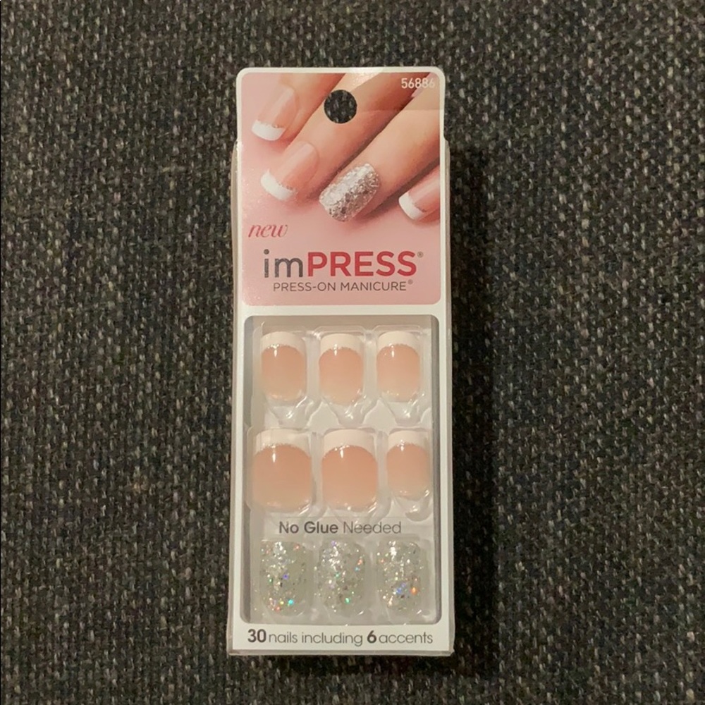 Impress Press-On Manicure